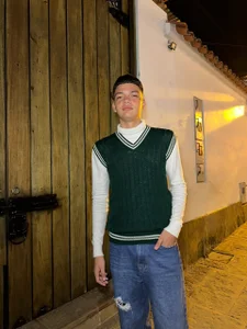 AlejoBussnek Public Pic 2