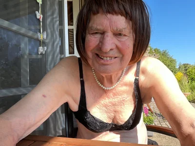 Dorle45 kullanıcısının Schön ist es im Garten albümü -  8 fotoğraf