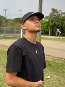 ApoloKiss_: Public ( 3 фото)