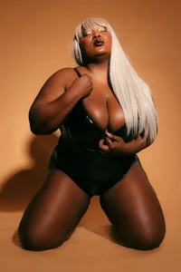 may_storm Elegant, playful, unforgettable ✨ صورة واحدة|may_storm Elegant, playful, unforgettable ✨ صورتان|may_storm Elegant, playful, unforgettable ✨  صور|may_storm Elegant, playful, unforgettable ✨  صورة