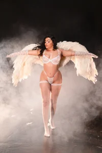 EmaBakker Your angel💘💋 Pic 3