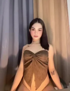 UrBlack_Barbie Public  2টি ছবি