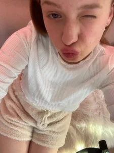 BeatriceBinoche 🌸🌸🌸 Gambar 3