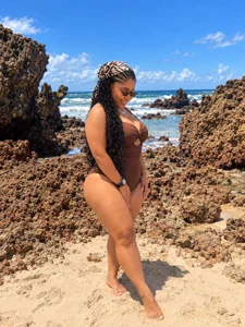Beach Days ☀️🌊 od KarinaOficiaLL_  2 snímek