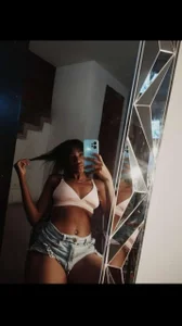 EbonyCoWorker: Public ( 2 фото)