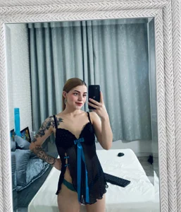 MelaniJhonson Public Immagine  4