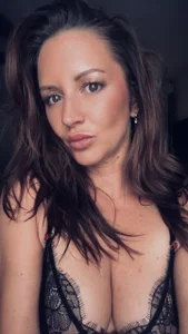classyMILF-alsofilth Public Pic 9