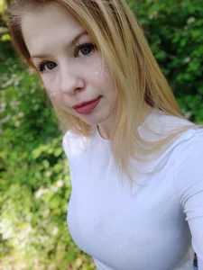 LynetHakes The Shape of Quiet Pic 5