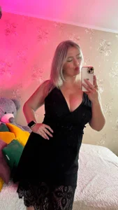 KriisKiss sweet milf Chris Billede 4