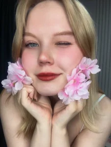 Essie_Fanning your little girl Foto 6