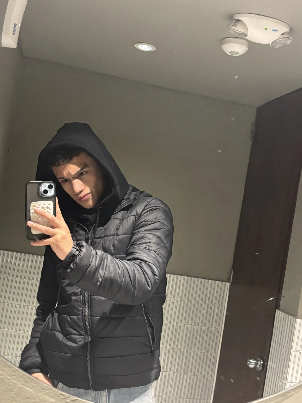 Dominik_Souza Trendaava kuva 5683