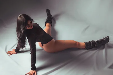 SOPHICARTERS "Subtle Seduction" Pic 3