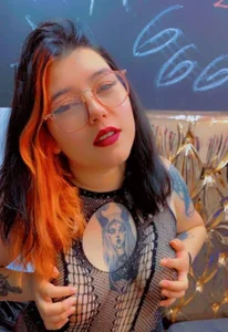 Moon_Thompson Public Foto 2