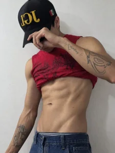 Andrew_hornyboy Public  4টি ছবি