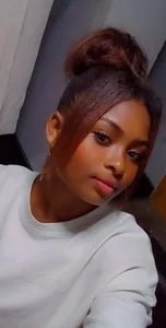 scarlet_snout tell me what do you like about me? Poză 3