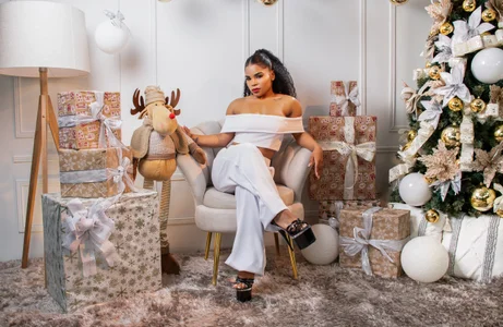 NahiaraReinaの❤️🥂 Merry Christmas 🎄の 3枚の写真