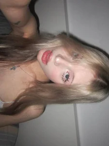 _lovendy_ put me out of my miscry... Pic