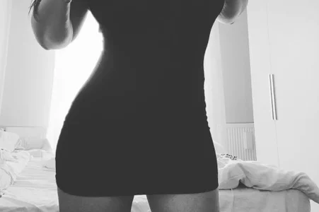 mialass Public Pic 2