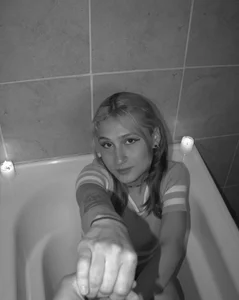 Nordikandclem_ a very hot night in the bathroom Pic 3