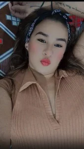 Analdeephole18 Public Immagine  2