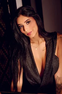 Melisacoopers Dangerous elegance Bilde 5