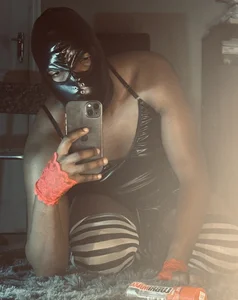 caramelflames101: Public ( фото)