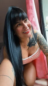 galatea_rous 💜 Pic 2