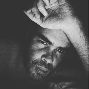 Sanders_White Black Key Pic 4