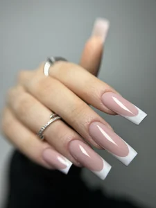 ChloeMarsch Nails Poză 5