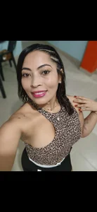 Look at me and tell me the truth 💕 de karol_sm  3 photos