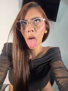 Karimeghills Casual day🤤 Foto