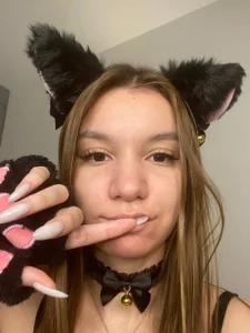 BrynnHolverson everyday me Immagine  5