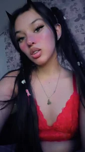 sebas_n_laura Hi, I'm Laura ❤ Pic 3