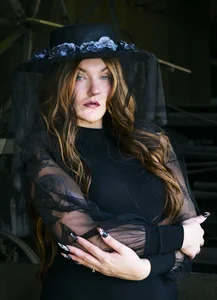 youngmilfBlossom My fav season is upon us Bilde 7