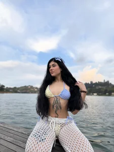 Vittoria__rossi's 🩵💛🦋🌼 Sex Photo 5