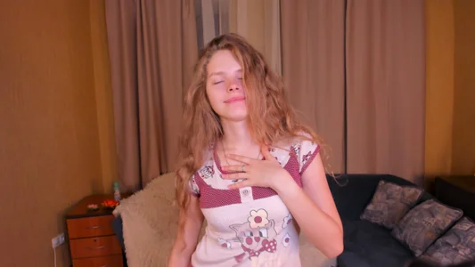 RayaNenlia Close your eyes Poză 4