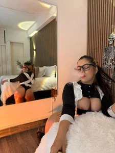 AliceHanz Trick or Deep Clean? 🧹 Pic 5