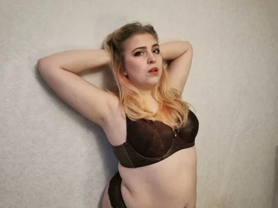 GenrikhBecca Public Hình 2