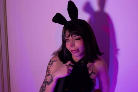 Kaoriabyss_ Bunny Bunny🐇 Pic 2