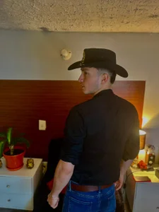 . de santyago_taylor Foto 2