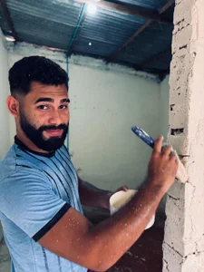 MattewRey Painting my house THANKS FOR ALL THE SUPPORT 🤍 Pic 3