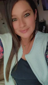 Public de Neve_Collins  3 photos