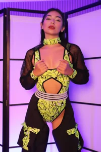 MeganCruzGB A sexy professional dancer ❤ Immagine  3