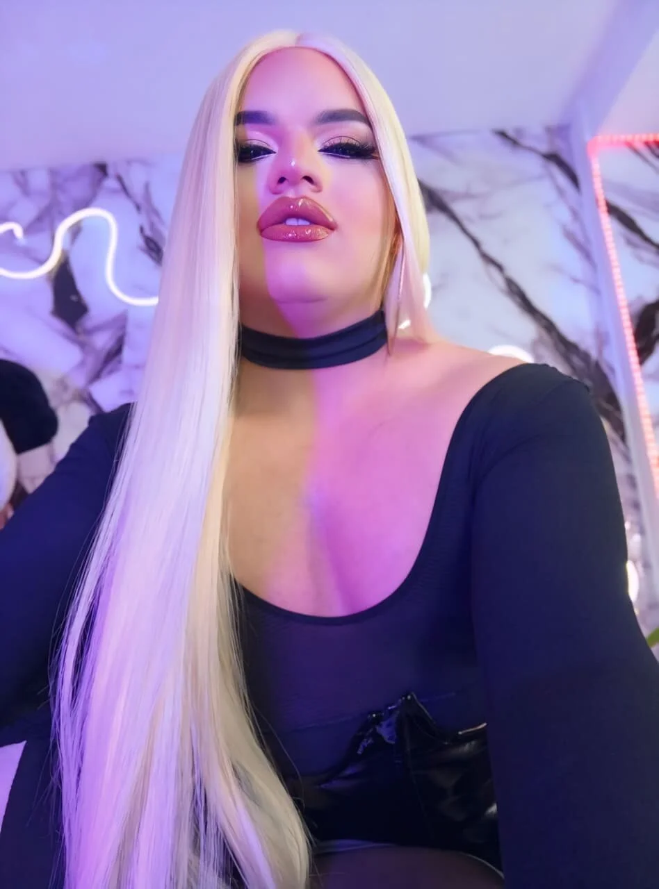 Missisabella_ Populært bilde 7142