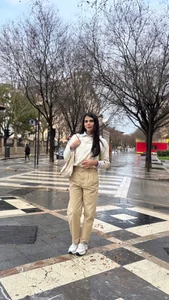 Lily_WellGiftedPublic图片 5