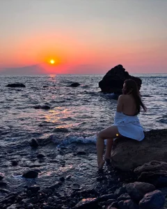 LunaVeyne Public Pic 3