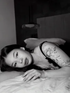 HoneyJuliet A Little Closer Pic 2