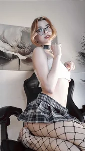 YumikoMori: fishnet tights)🥰🥵 ( 5 фото)