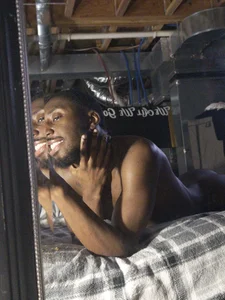 ThatFreakyCouple612 Public  2টি ছবি