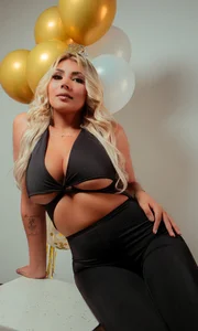 SALOOMEE__ My birthdays 2025  7টি ছবি